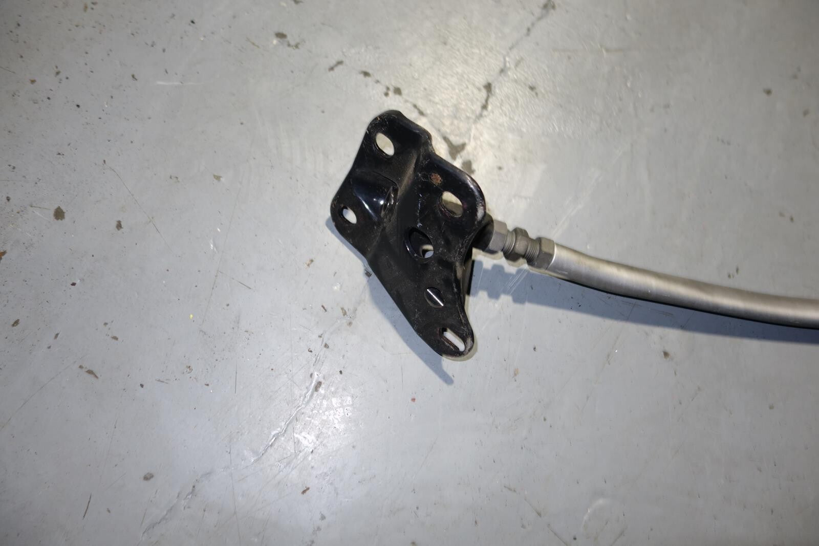 JDM NISSAN OEM Z33 FRONT ENGINE STRUT BAR BRACE 350Z 2003-2004-2005-2006-2009