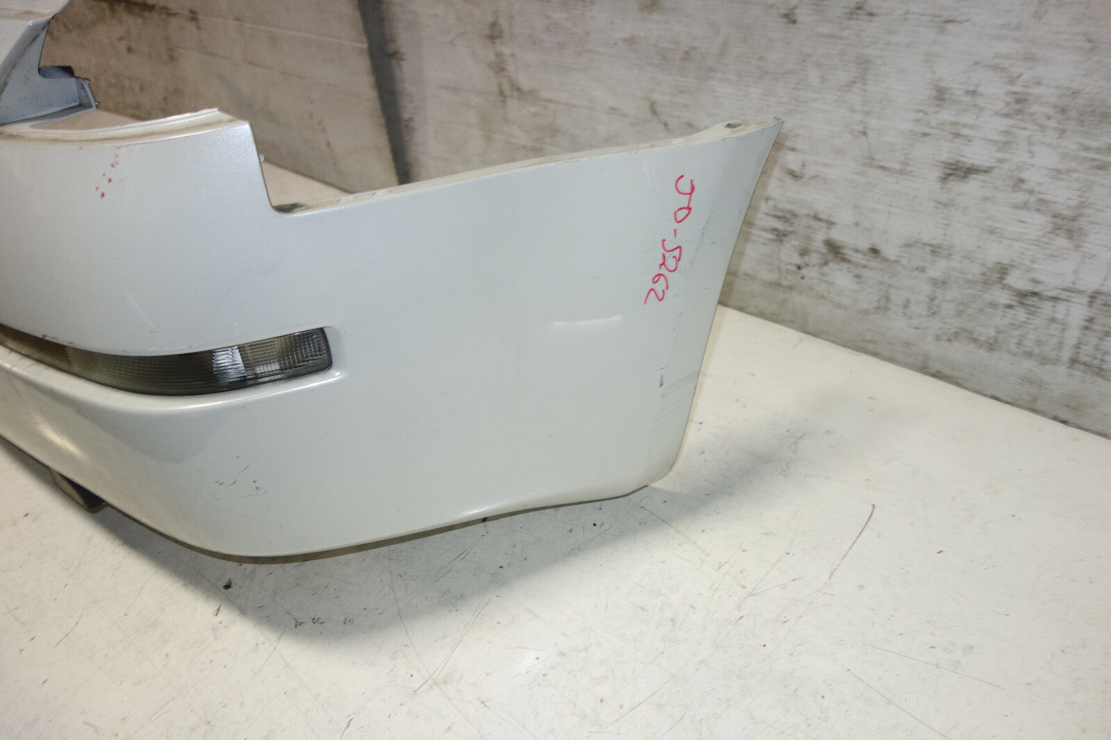 JDM Nissan 350z OEM Rear Bumper Cover 2003-2009 Z33 + Bumper Lights