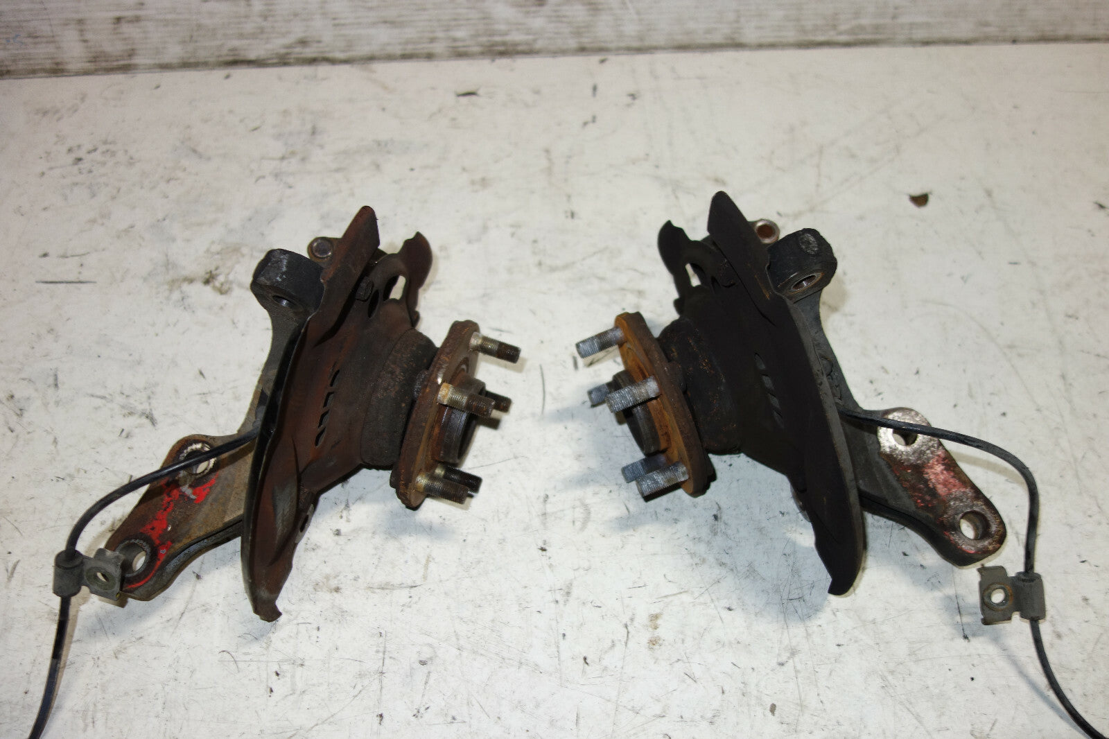 2002-2007 JDM Subaru Impreza Wrx Sti Front Spindles Hubs Knuckles Bearings 5X100