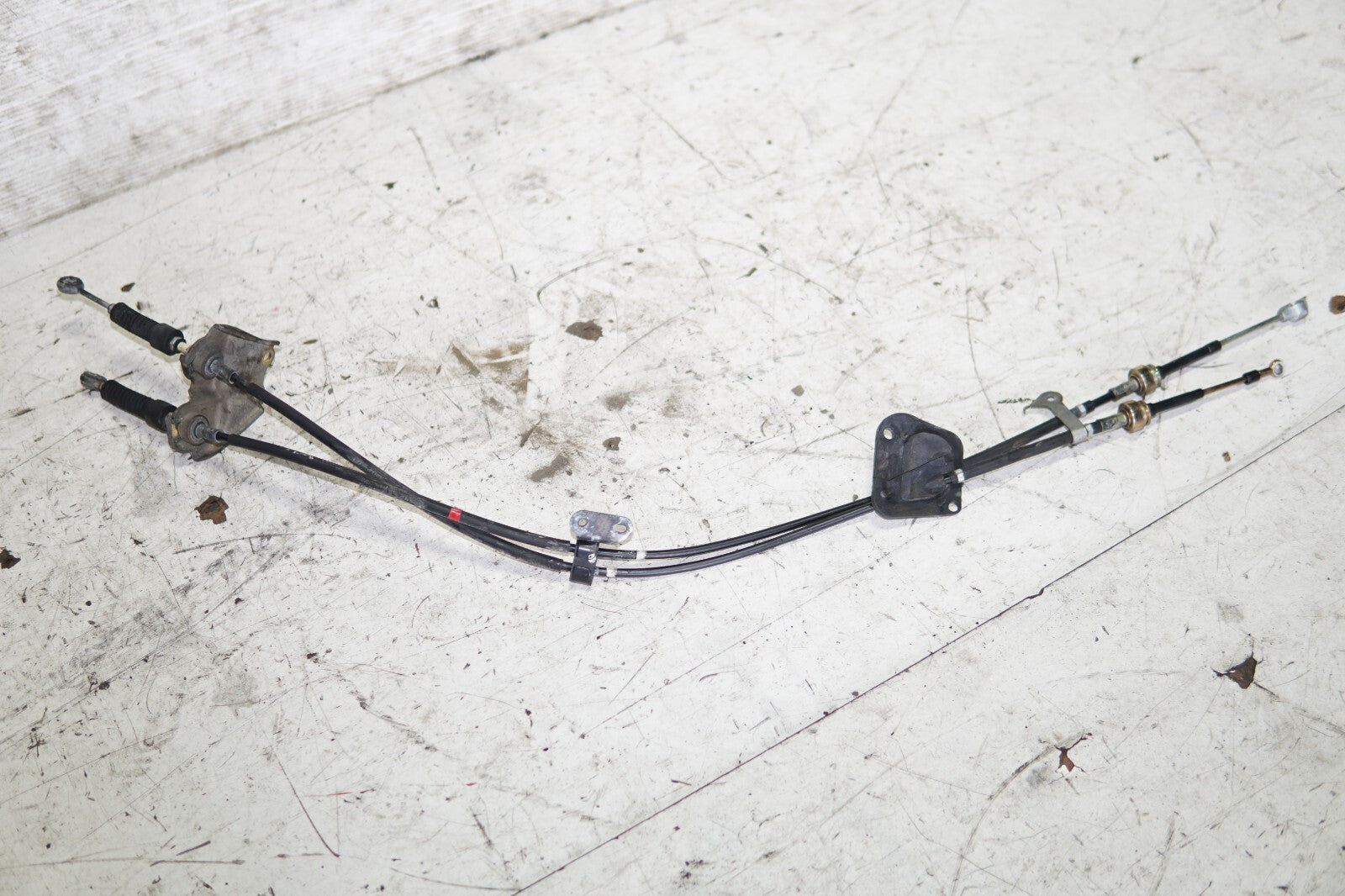 JDM 2001-2005 TOYOTA CELICA ZZT231 OEM SHIFTER CABLE 6 SPEED MANUAL M/T MF-568