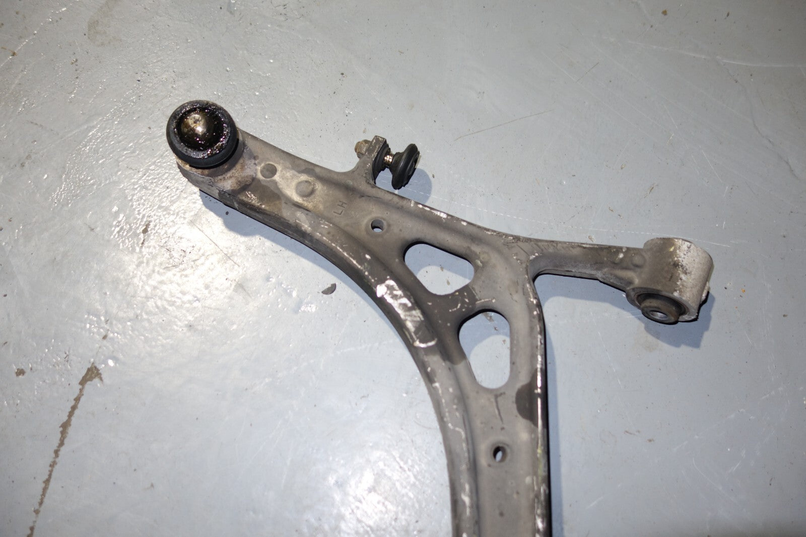 Subaru Legacy / Outback Spec B Aluminum Front Lower Control Arms 2005-2009
