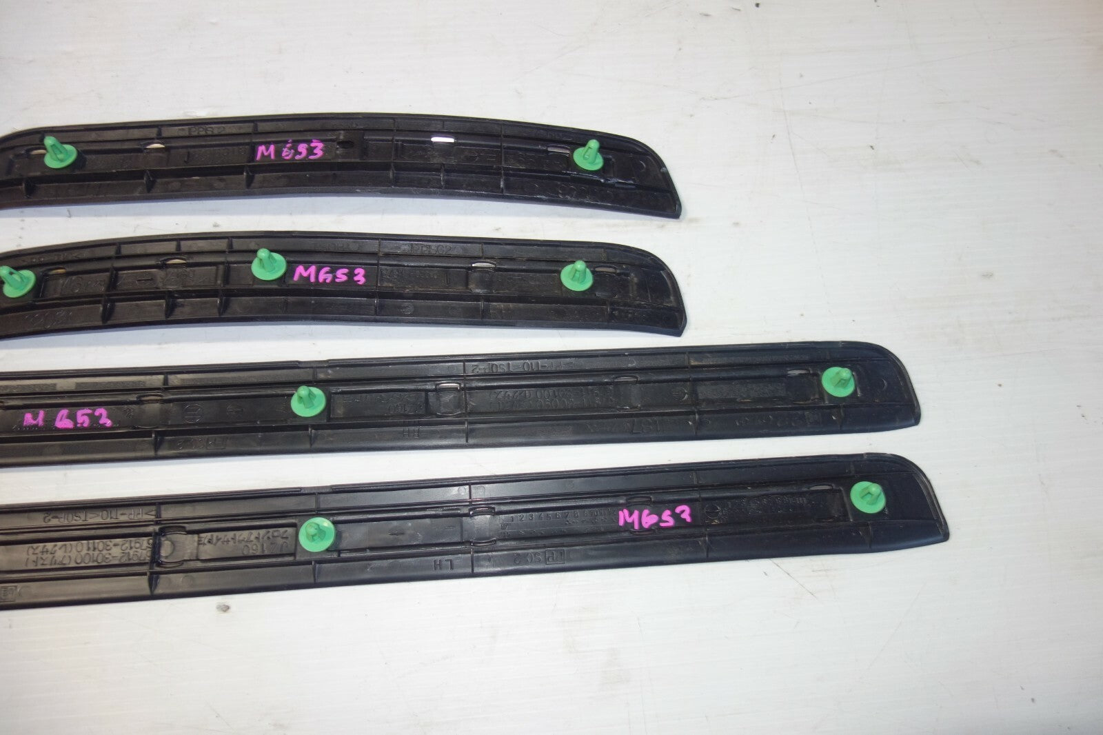 JDM 1998-2005 ARISTO LEXUS GS300 OEM DOOR SILLS TRIM SCUFF PLATES SIDE STEPS