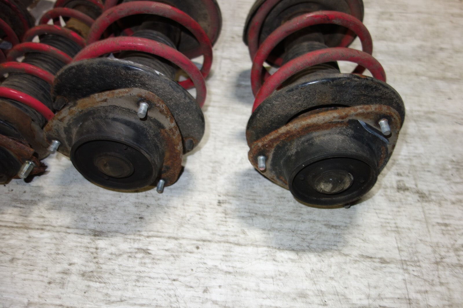 JDM 2005-2009 SUBARU LEGACY STI  SHOCKS FRONT & REAR COIL STRUTS