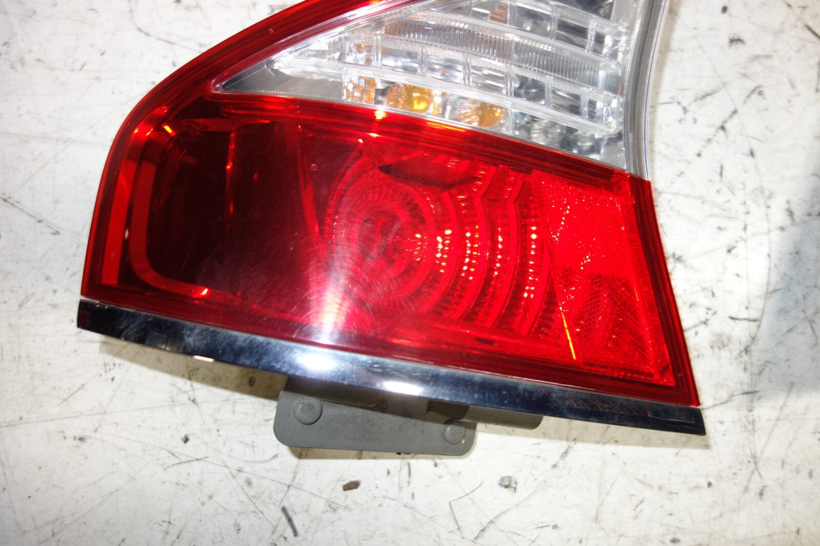 JDM SUBARU LEGACY BL5 OEM USED TAIL LIGHTS  LAMPS 4 DOOR SEDAN 2005-2009
