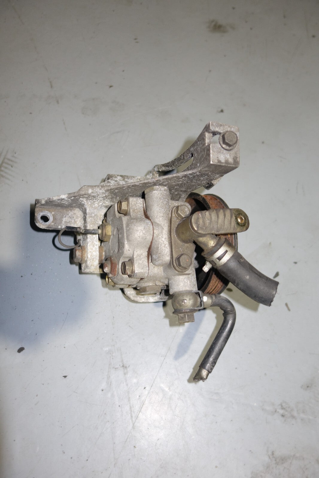 JDM 2000-2004 SUBARU LEGACY B4 EJ208 EJ206 TWIN TURBO POWER STEERING PUMP MF1845