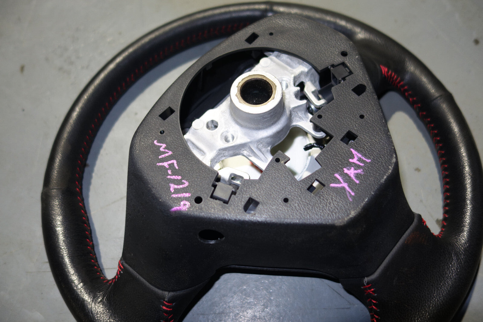 JDM Subaru Impreza WRX Forester STI Steering Wheel / Hub Legacy OEM Japan