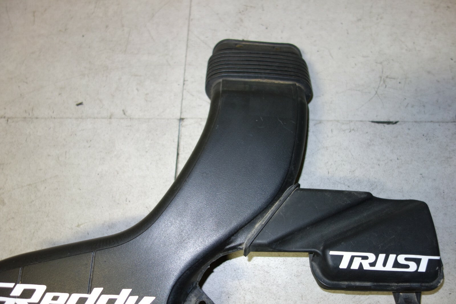 JDM Lexus IS200 GXE10 Intake Hose Inlet Pipe 17751-70060 2001-2005 1G-FE