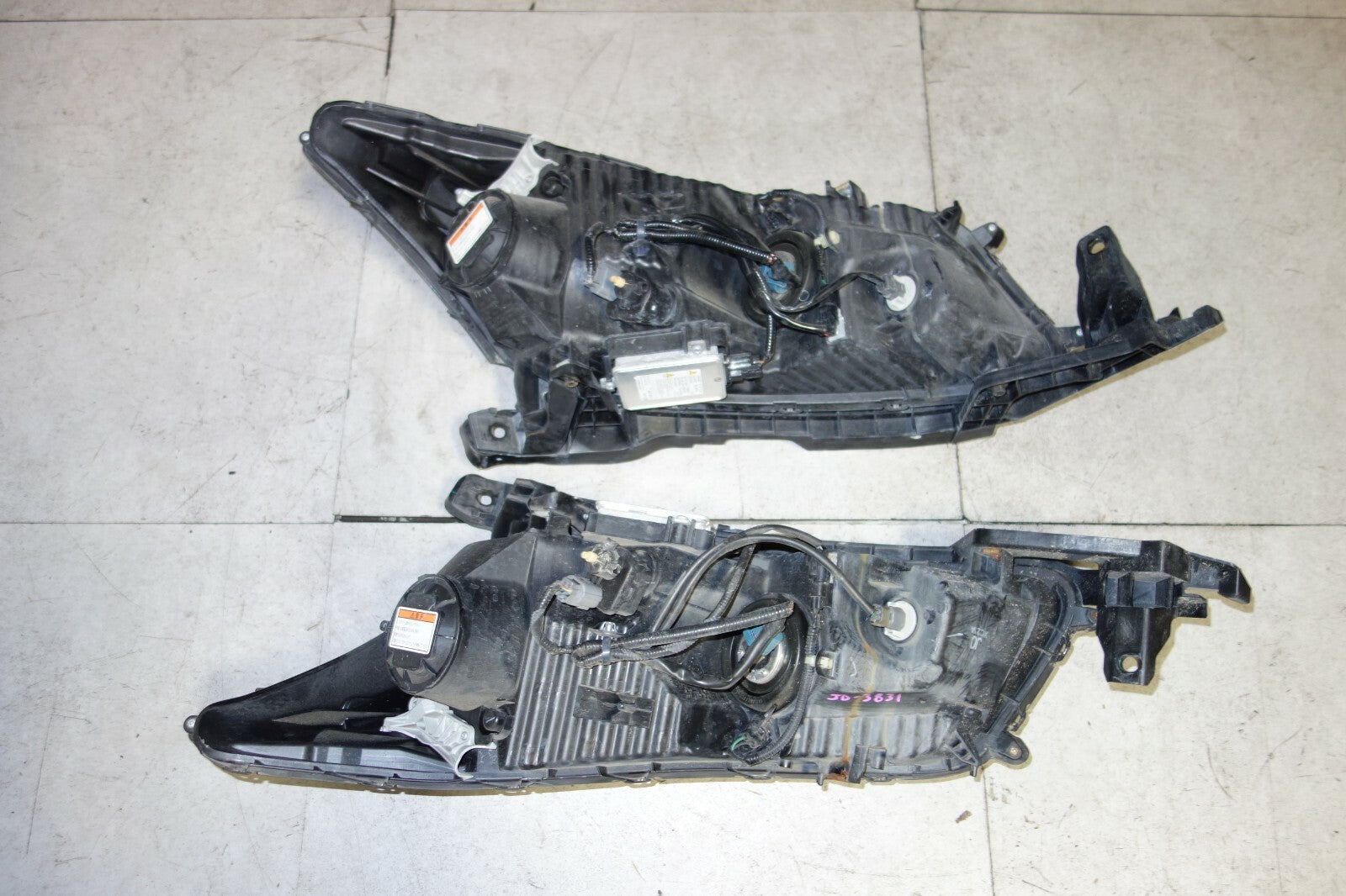 JDM 2008-2012 HONDA ACCORD INSPIRE OEM HID HEAD LIGHTS HEAD LAMPS JAPAN JD-3831