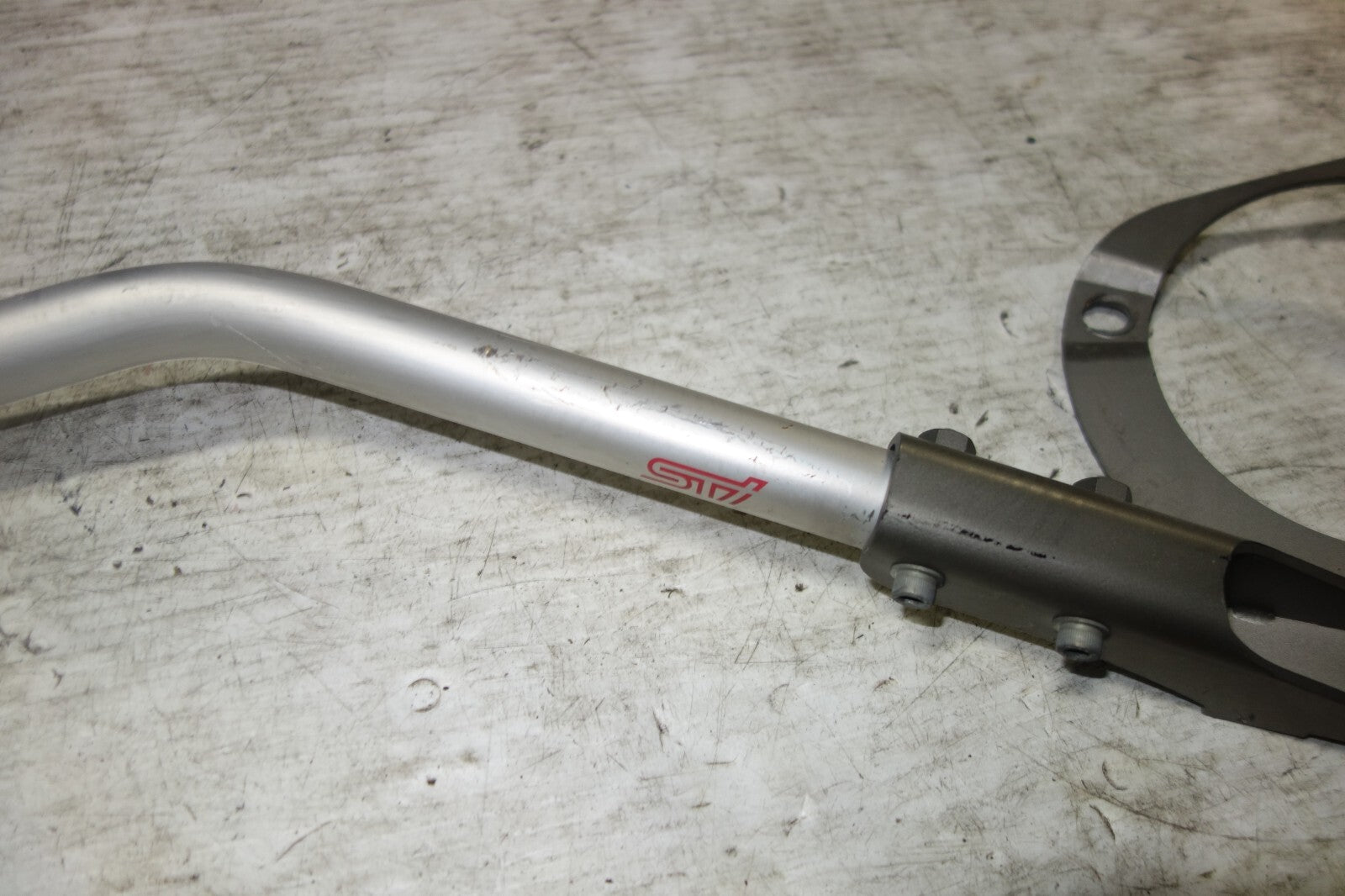 JDM Subaru Legacy STi Flexible Front Strut Bar Brace BL5 BP5 2005-2009 #7022
