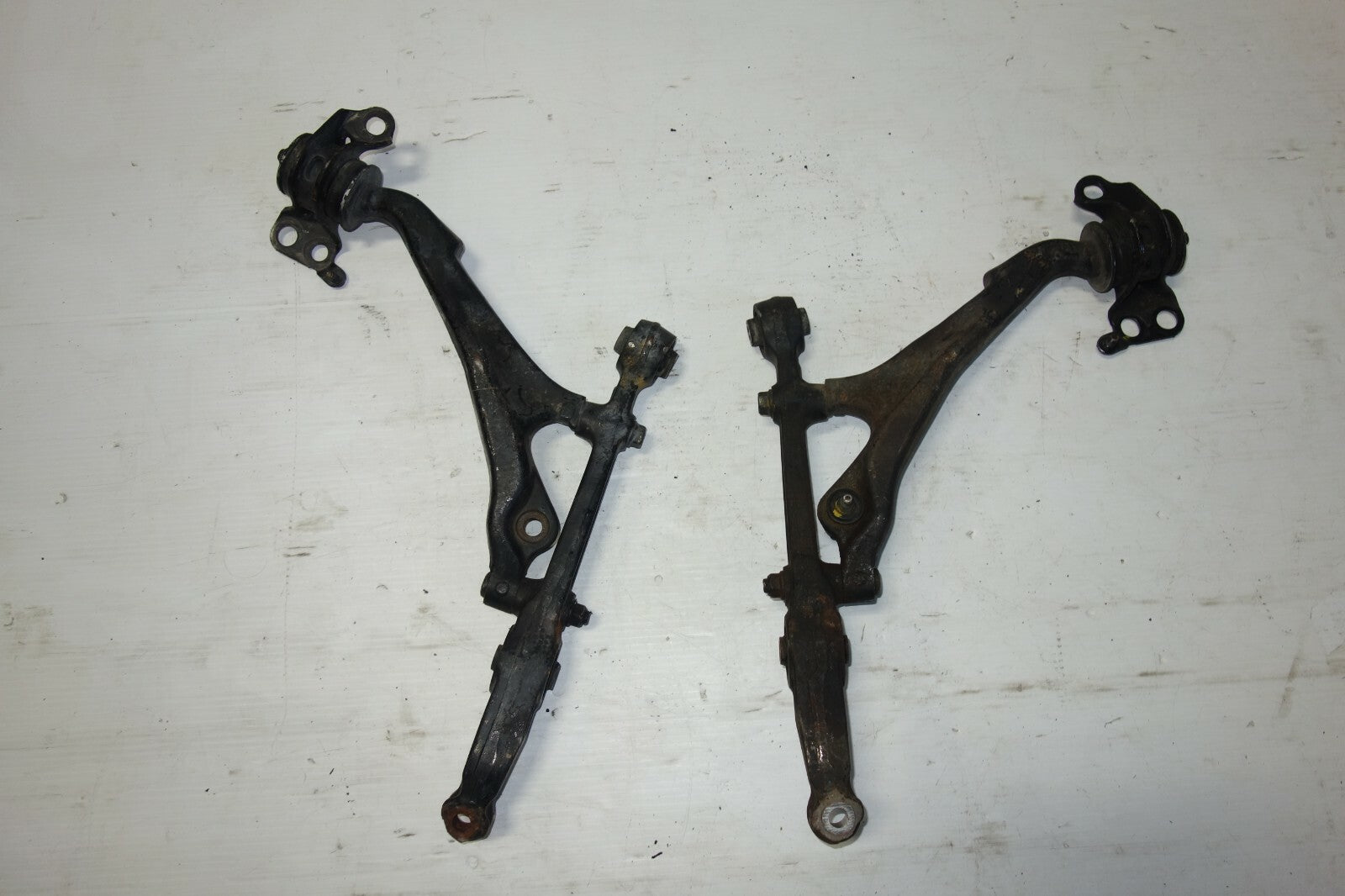 JDM 1994-2001 ACURA INTEGRA DC2 TYPE R FRONT LOWER CONTROL ARM ITR DB8