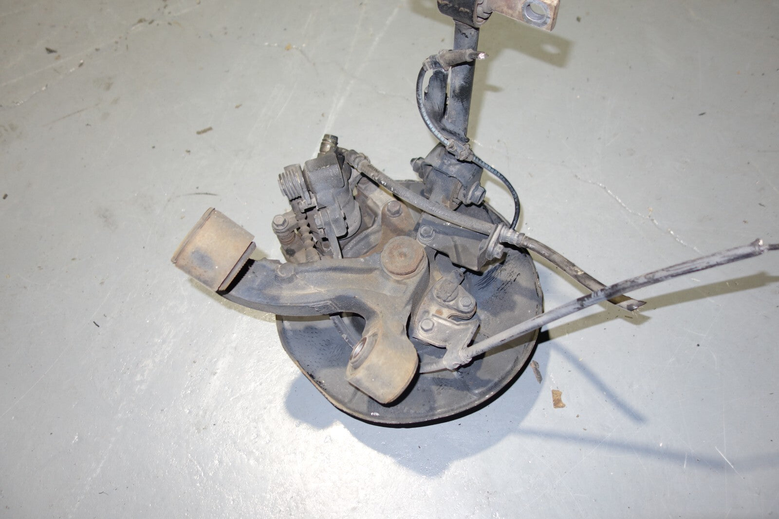 JDM 2002-2006 ACURA RSX HUB DC5 OEM REAR LEFT SIDE HUB CALIPER KNUCKLE MF-1004