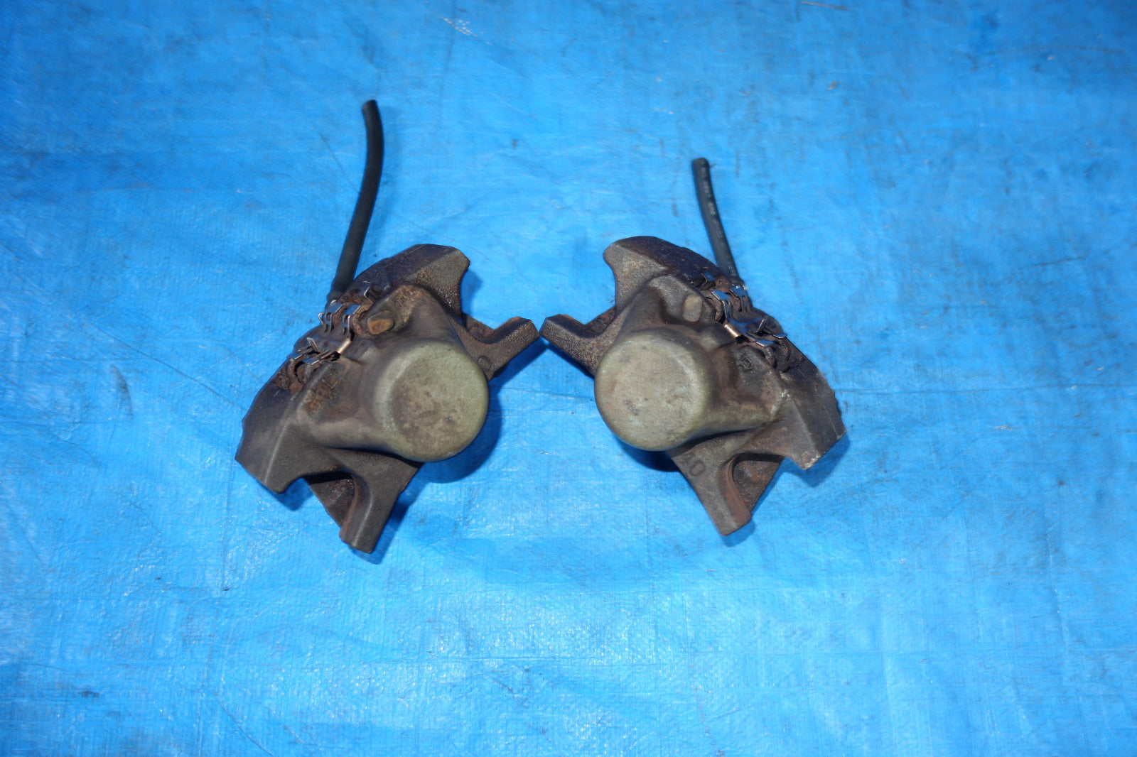 JDM Lexus is300 OEM Rear Brake Calipers Orignal Low Mileage RH LH 2001-2005