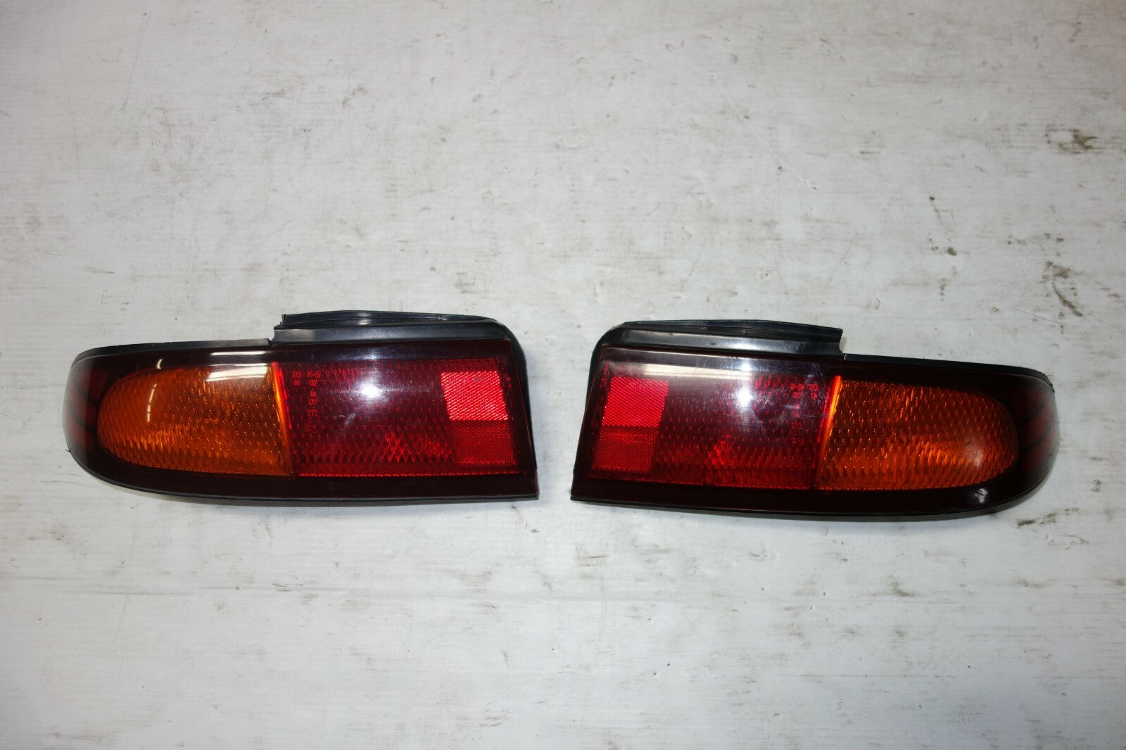 JDM Nissan 240sx Zenki Tail lights Pair S14 1995-1998