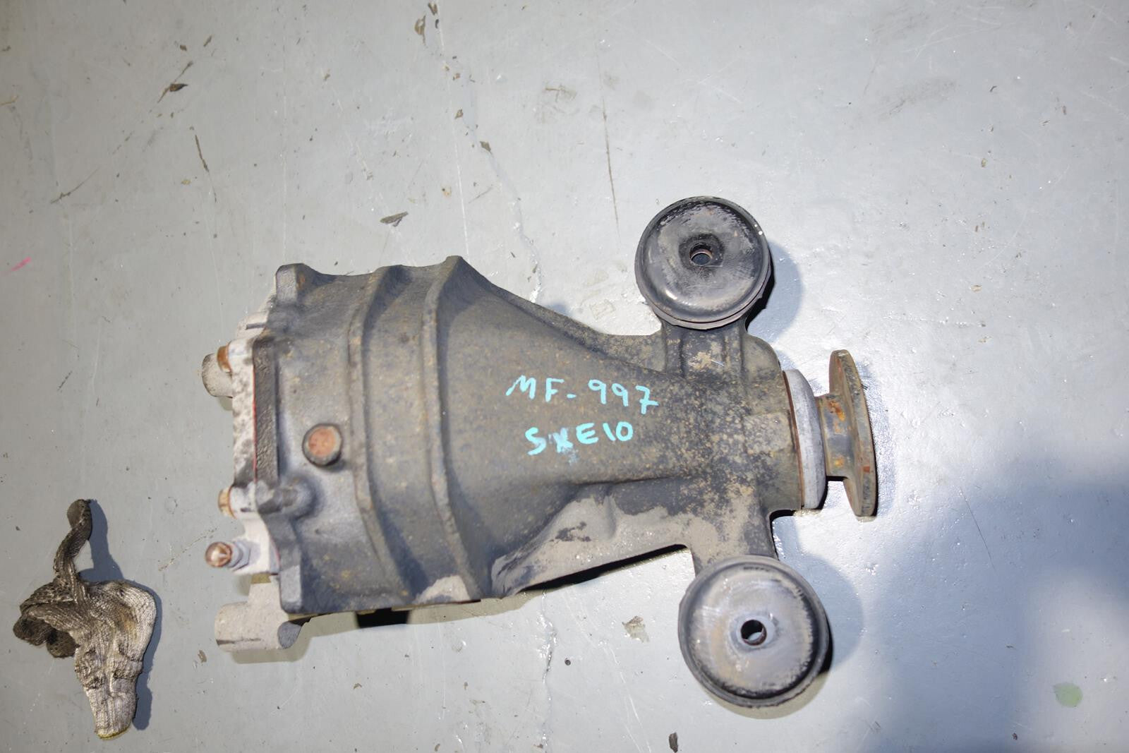 JDM Toyota Altezza 3S-GE Beams 6speed LSD Rear Differential CV Axles 1998-2005