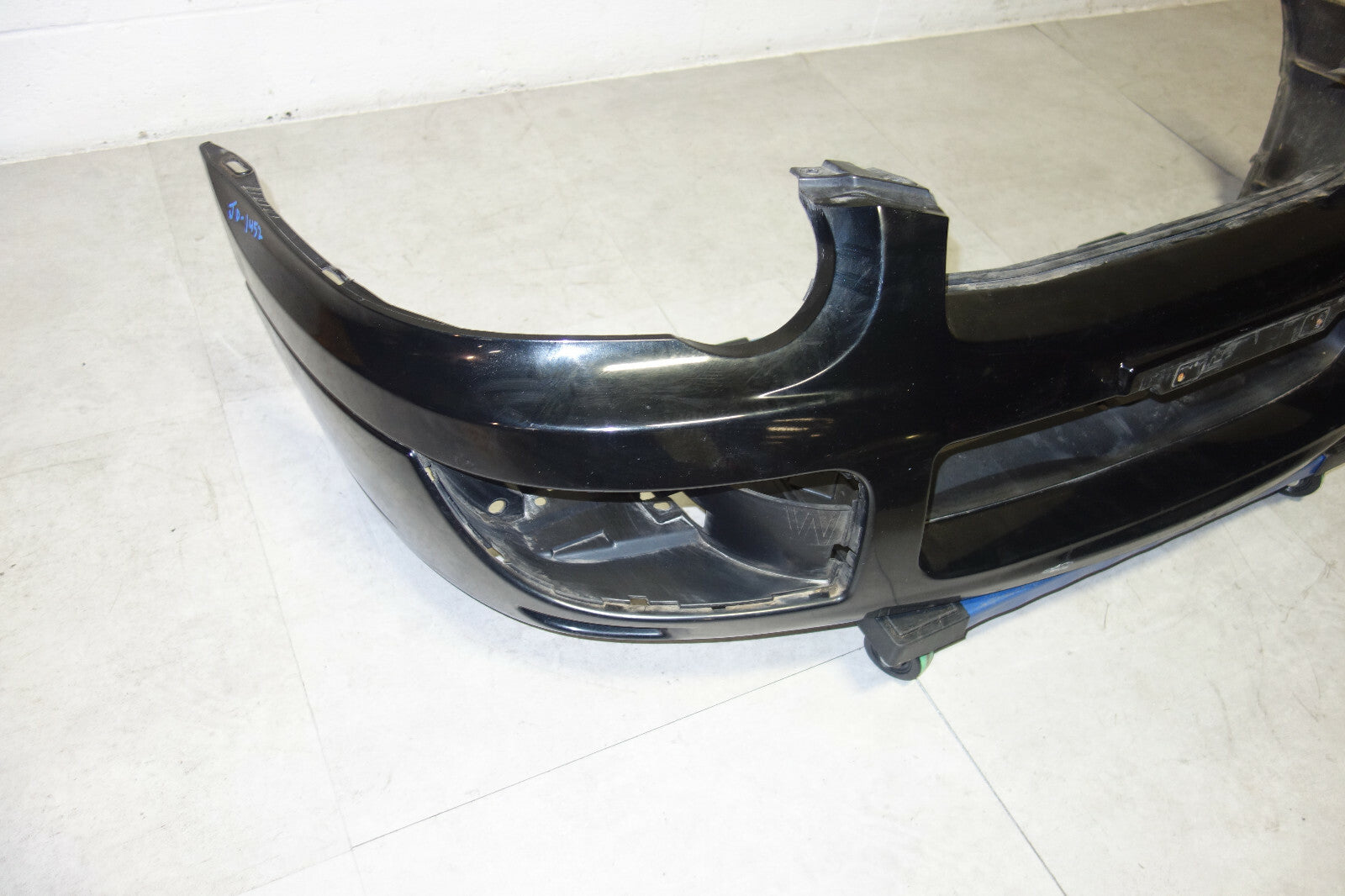 JDM Subaru Impreza WRX Outback Sport Wagon Front Bumper Fogs Hole 2004-2005 V8