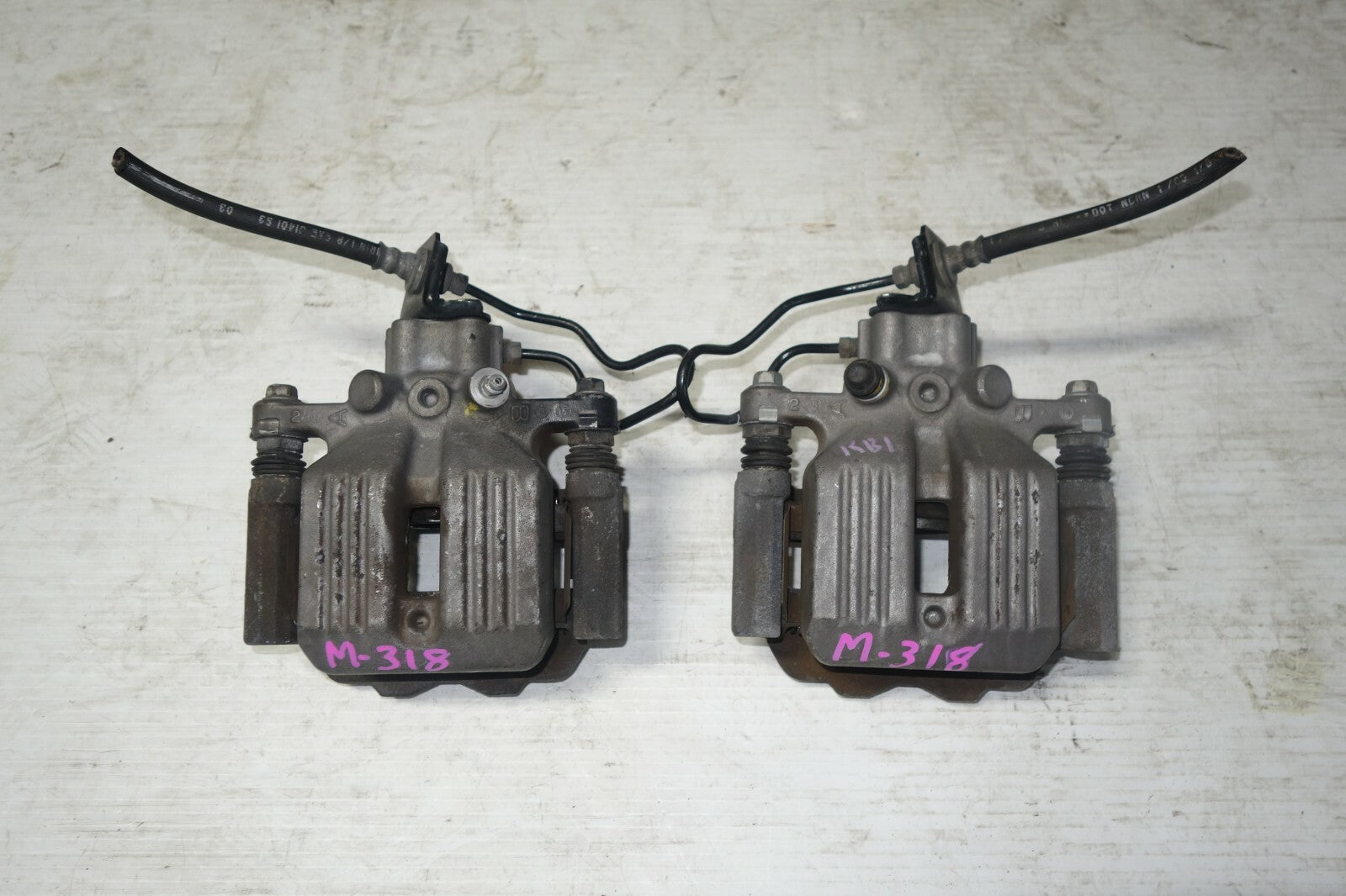 JDM 2005-2012 ACURA RL 3.5L OEM  REAR BRAKE CALIPERS GENUINE KB1 ORIGINAL