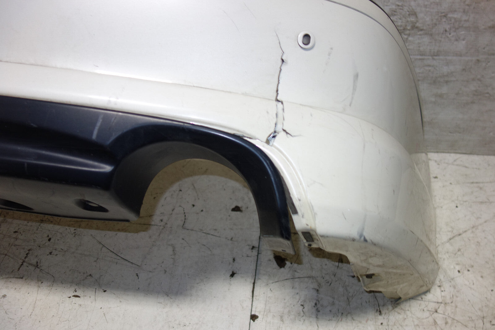 Acura RL OEM Rear Bumper Cover Modulo Lip Base Elite Sedan 4-Door 2005-2008 JDM