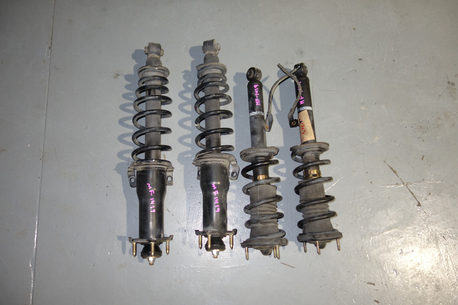 JDM Lexus is300 Toyota Altezza Shocks Struts Springs 2001-2005 SXE10 Front Rear