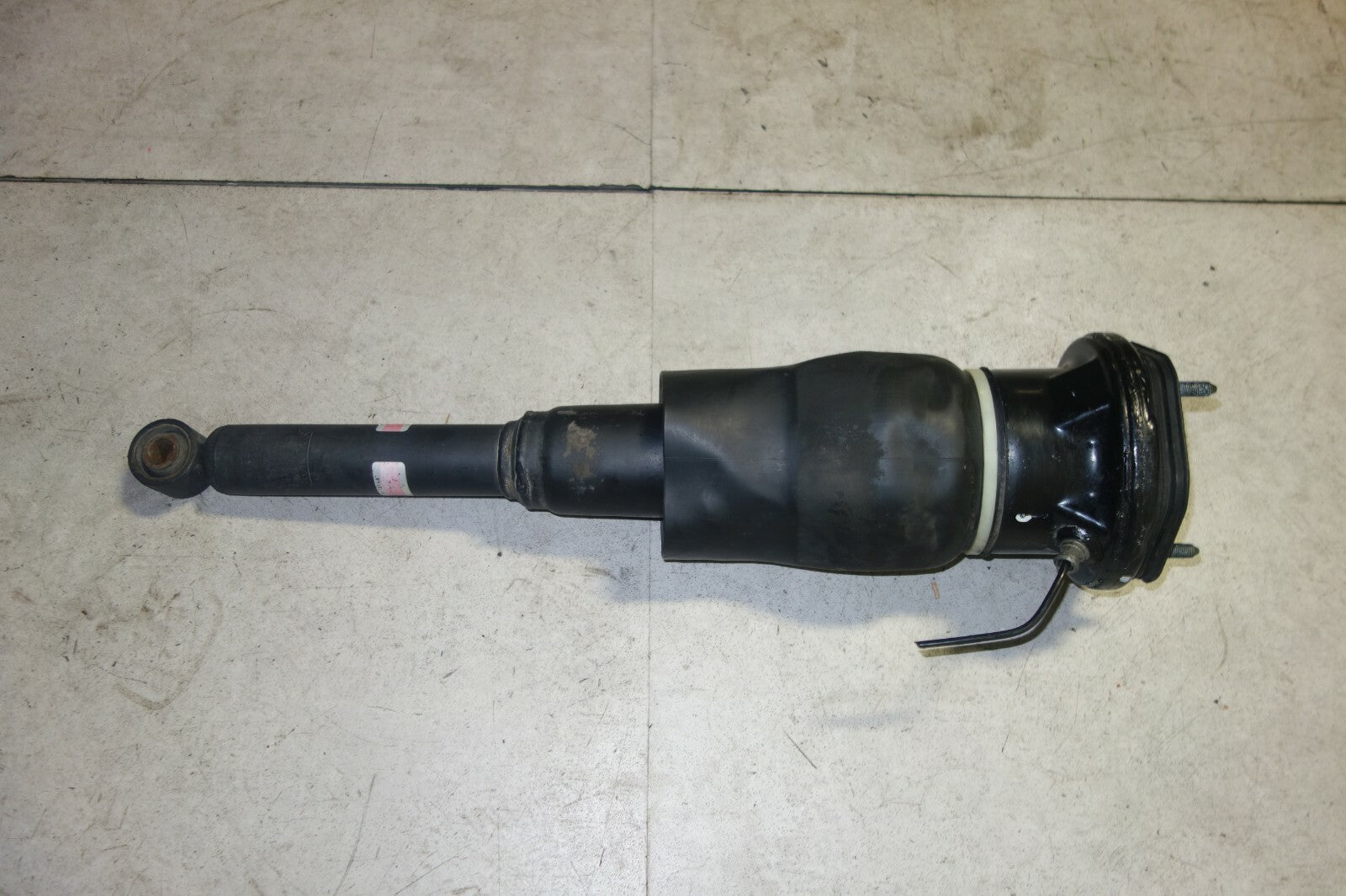 JDM Lexus LS430 Rear Left Air Shock Struts Suspension Genuine 2001 2002 2003