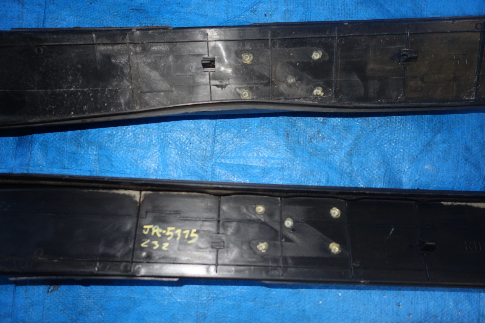 JDM Nissan 350z Door Sills Scuffs Kick Plates Steps 2003-2005 Z33 Z