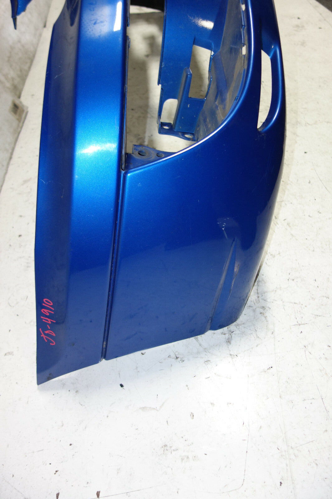 JDM Subaru Impreza WRX Outback Sport Wagon Front Bumper Fog Hole 2004-2005 V8 GG