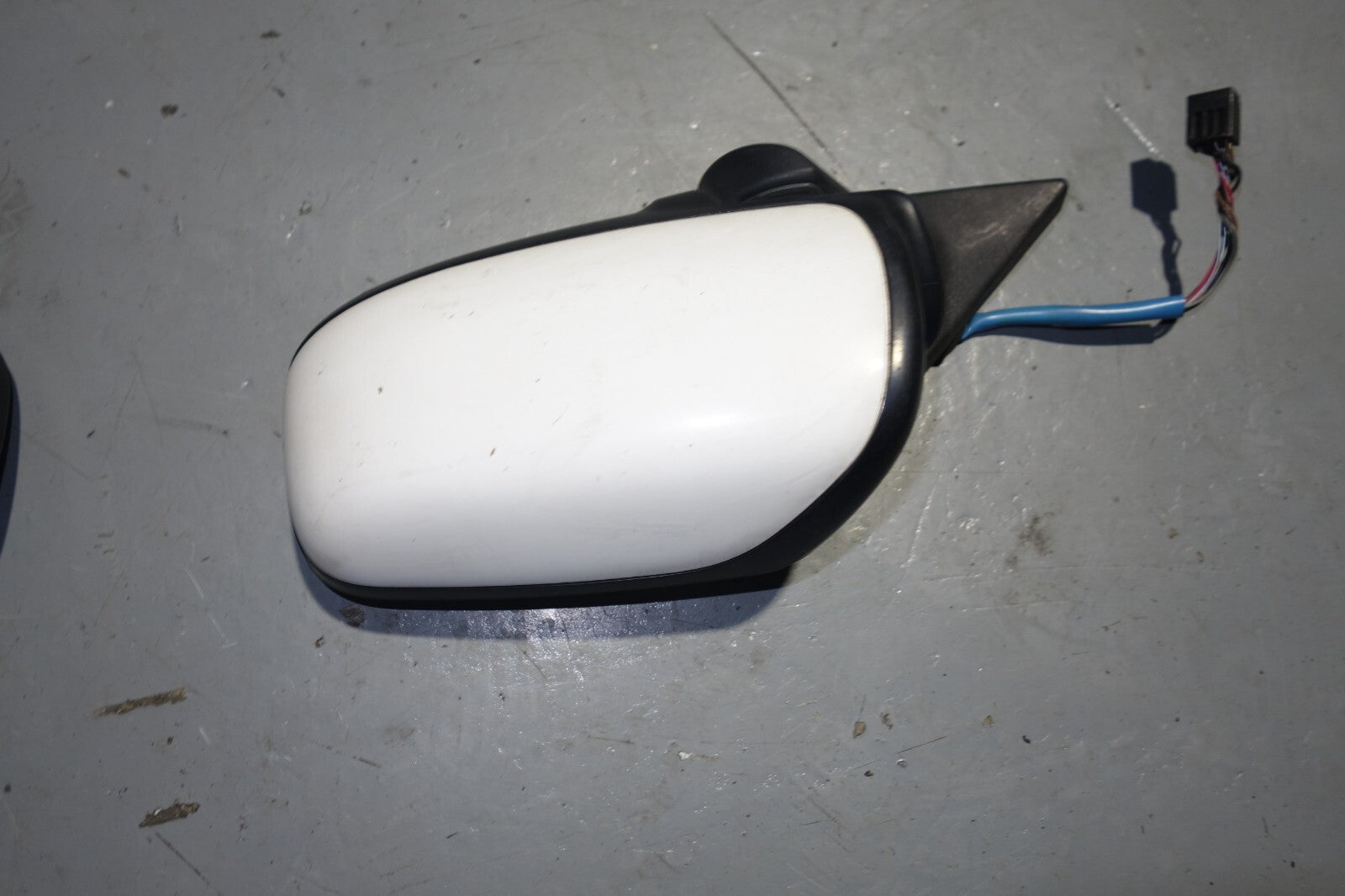 JDM Subaru Forester SG5 OEM Power Folding Mirrors Set Auto Flip 2003-2005