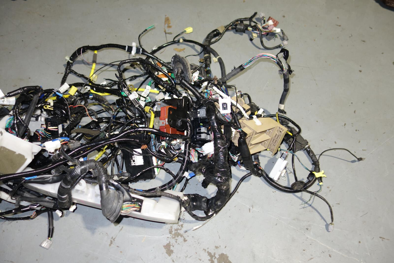 JDM Subaru WRX STi V10 EJ207 AVCS Turbo Computer Wire Harness Wiring 22611AN321
