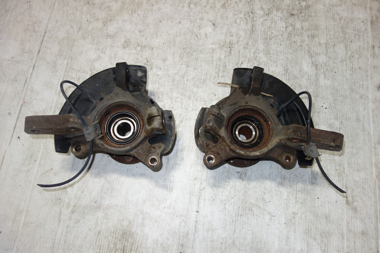 2003-2008 JDM Subaru Forester Front Spindles Hubs Knuckles Bearings 5X100 STi