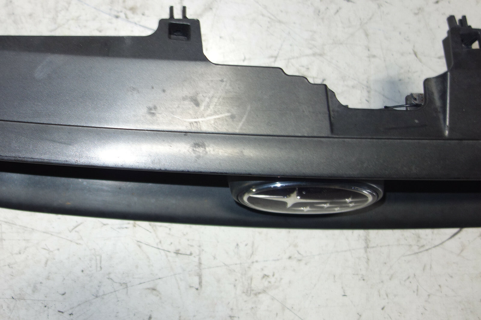 JDM Subaru Impreza WRX STi Outback Sport TS RS Front Grille 2004-2005 Grill V8