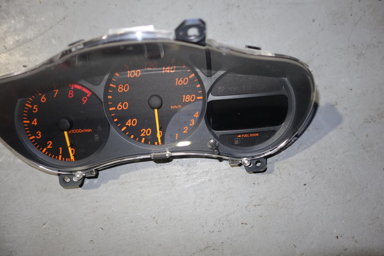 JDM Toyota Celica Gauge Cluster Speedometer A/T Automatic 2000-2005