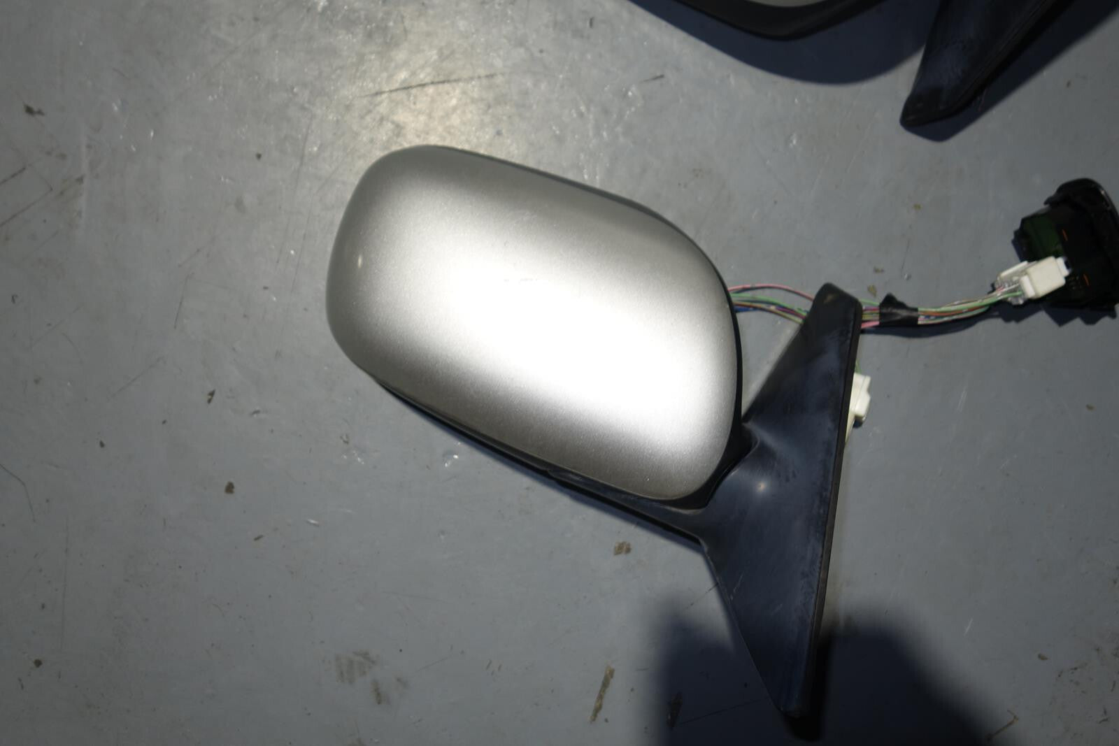 JDM Toyota Altezza Lexus IS300 Power Folding Mirrors Switch 2001-2005 SXE10 IS