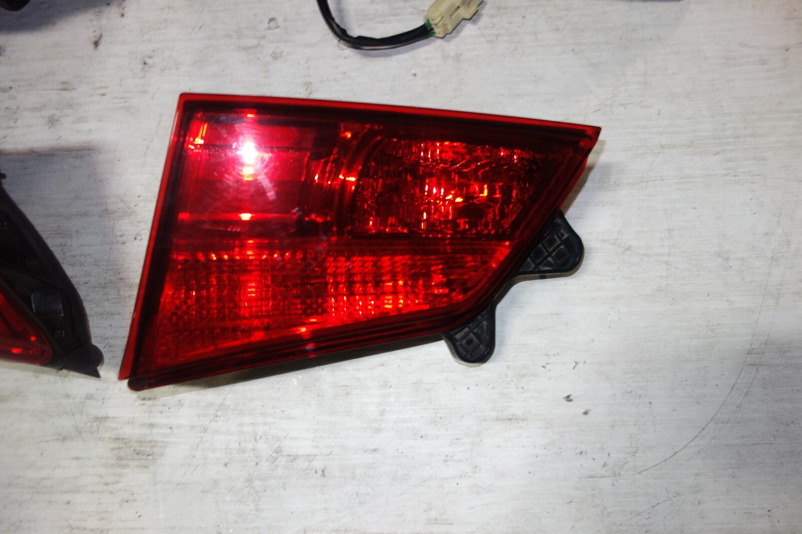 JDM Subaru Legacy BR9 Wagon Taillights Tail Lamps 2010 2011 2012 2013 2014