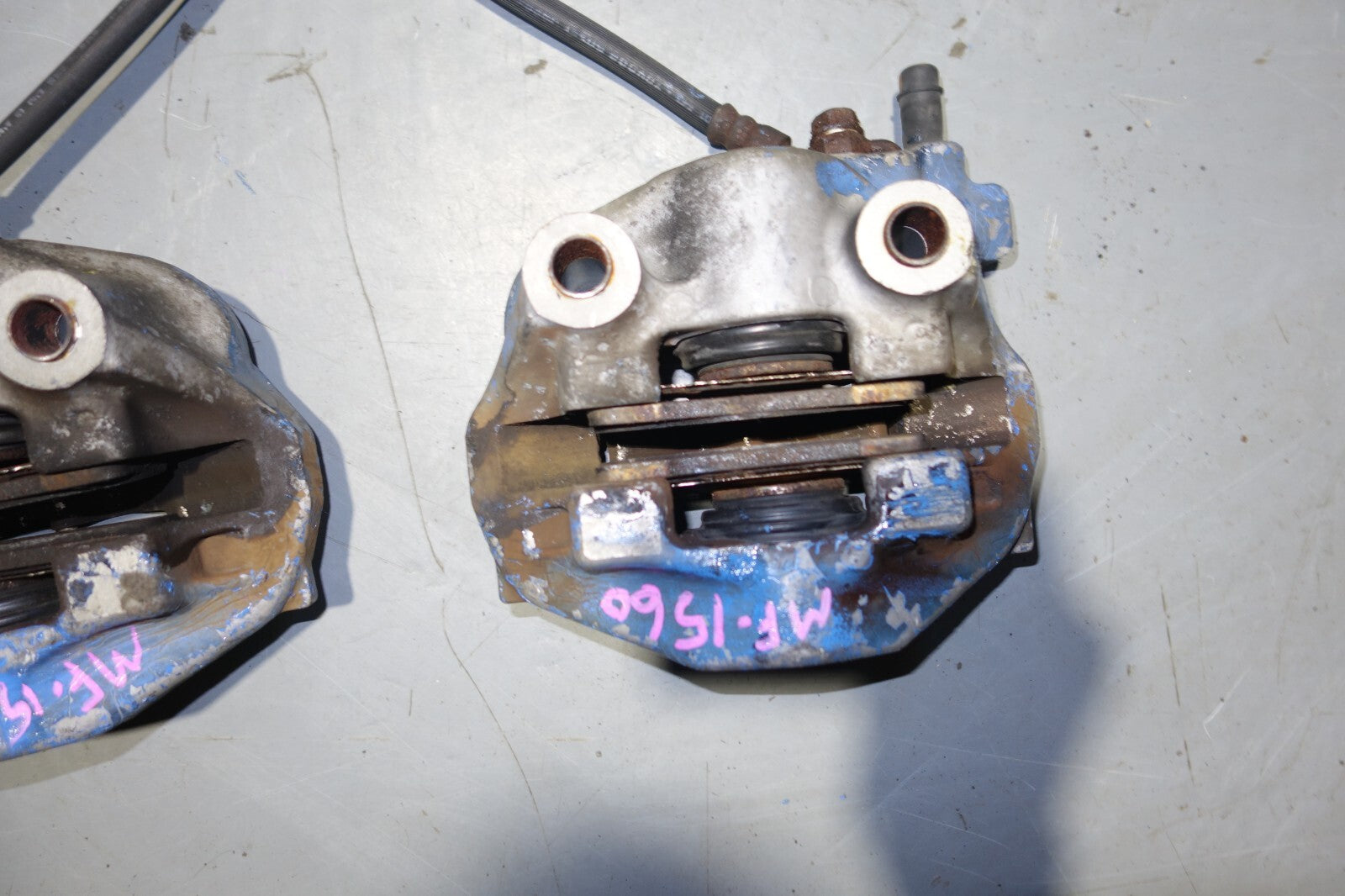 JDM 2001-2006  LEXUS LS430 OEM REAR 2 PISTON BRAKE CALIPERS LEFT & RIGHT UCF31