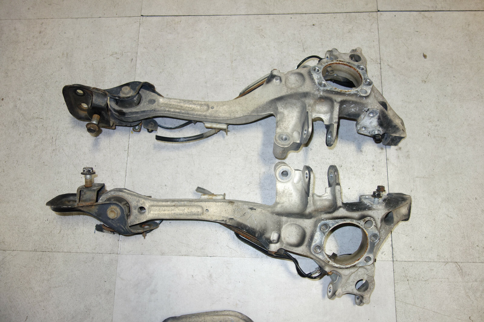JDM Subaru Legacy Spec-B Rear Aluminum Trailing Arm Control Arms 2005-2009 BP BL