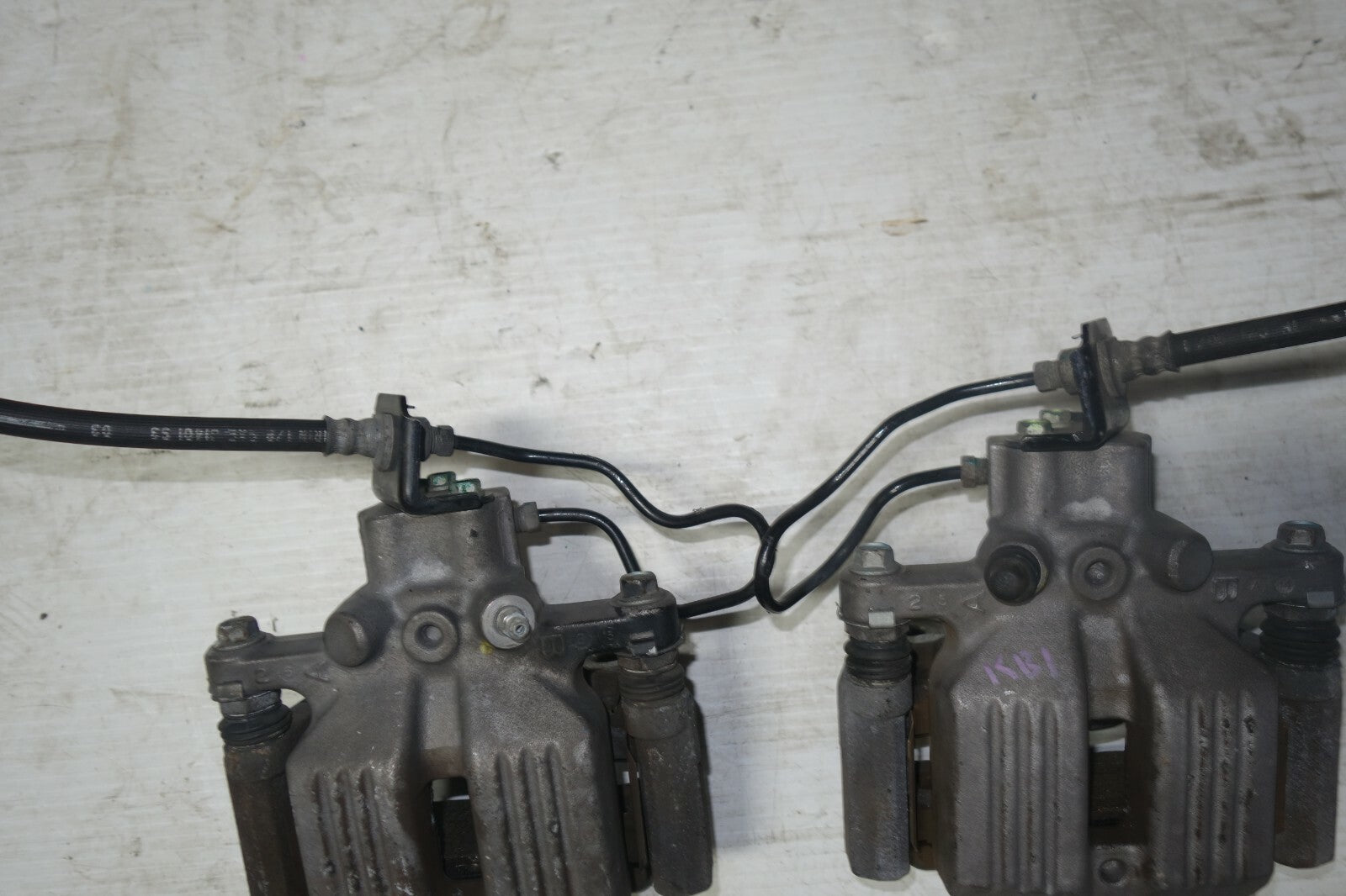 JDM 2005-2012 ACURA RL 3.5L OEM  REAR BRAKE CALIPERS GENUINE KB1 ORIGINAL