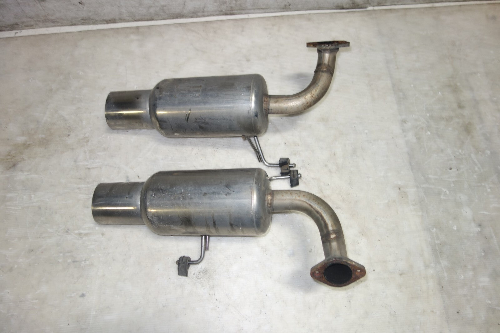 JDM HKS ES Premium Exhaust Muffler Dual Universal Subaru Honda Toyota Nissan