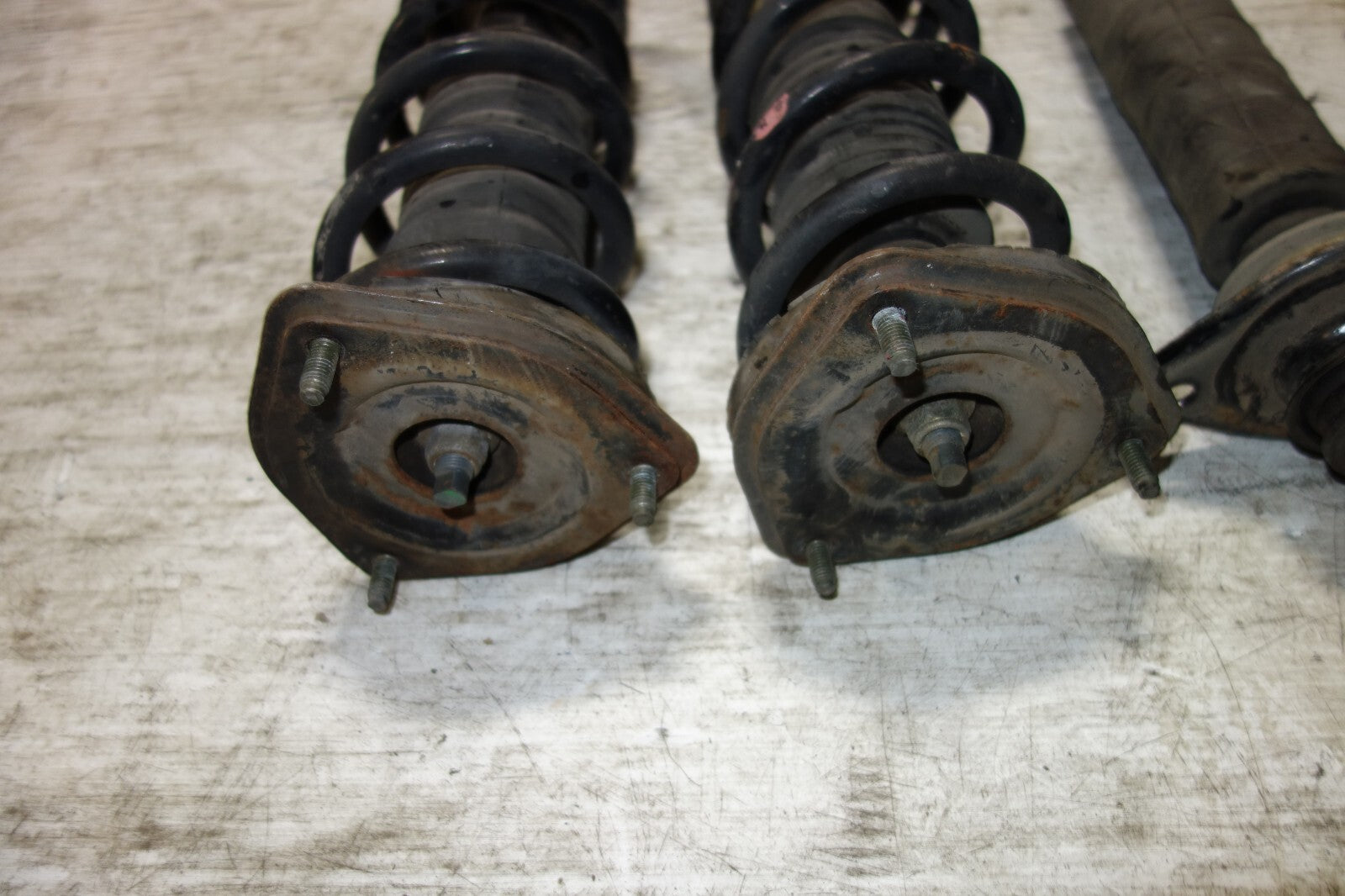 JDM Nissan 350z / G35 Coupe OEM Front & Rear SUSPENSION SHOCK ABSORBERS 2003-09