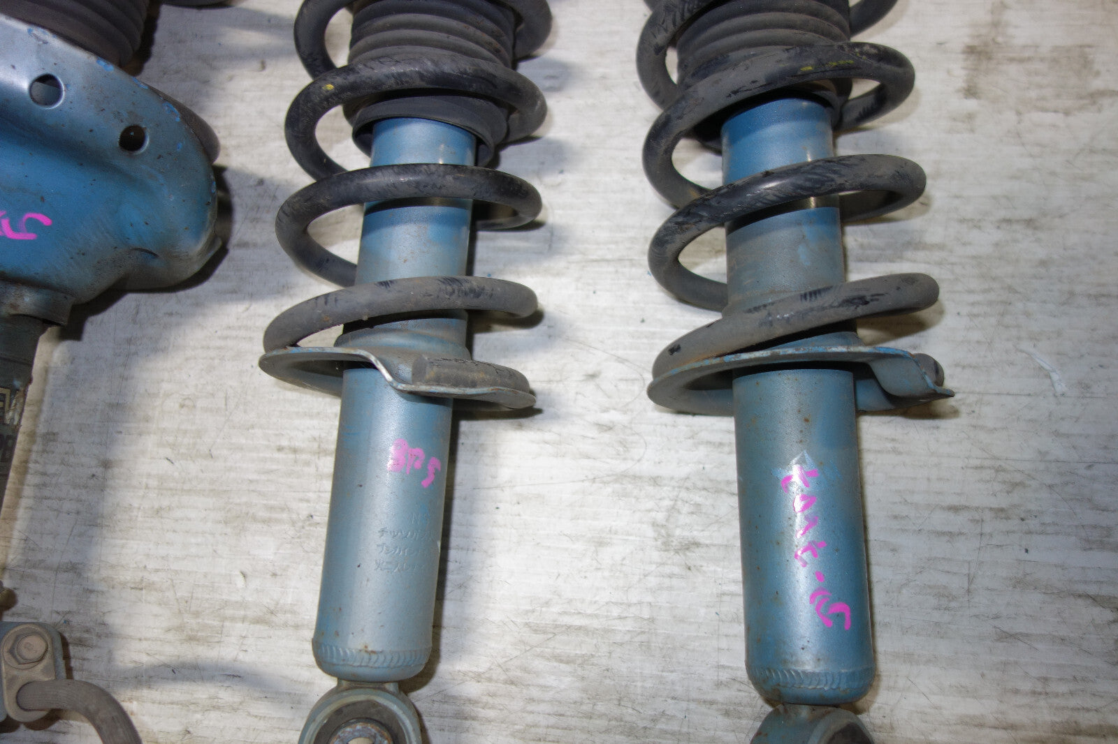 JDM Subaru Legacy KYB NEW SR SPECIAL Shocks Struts Springs Suspension 2005-2009