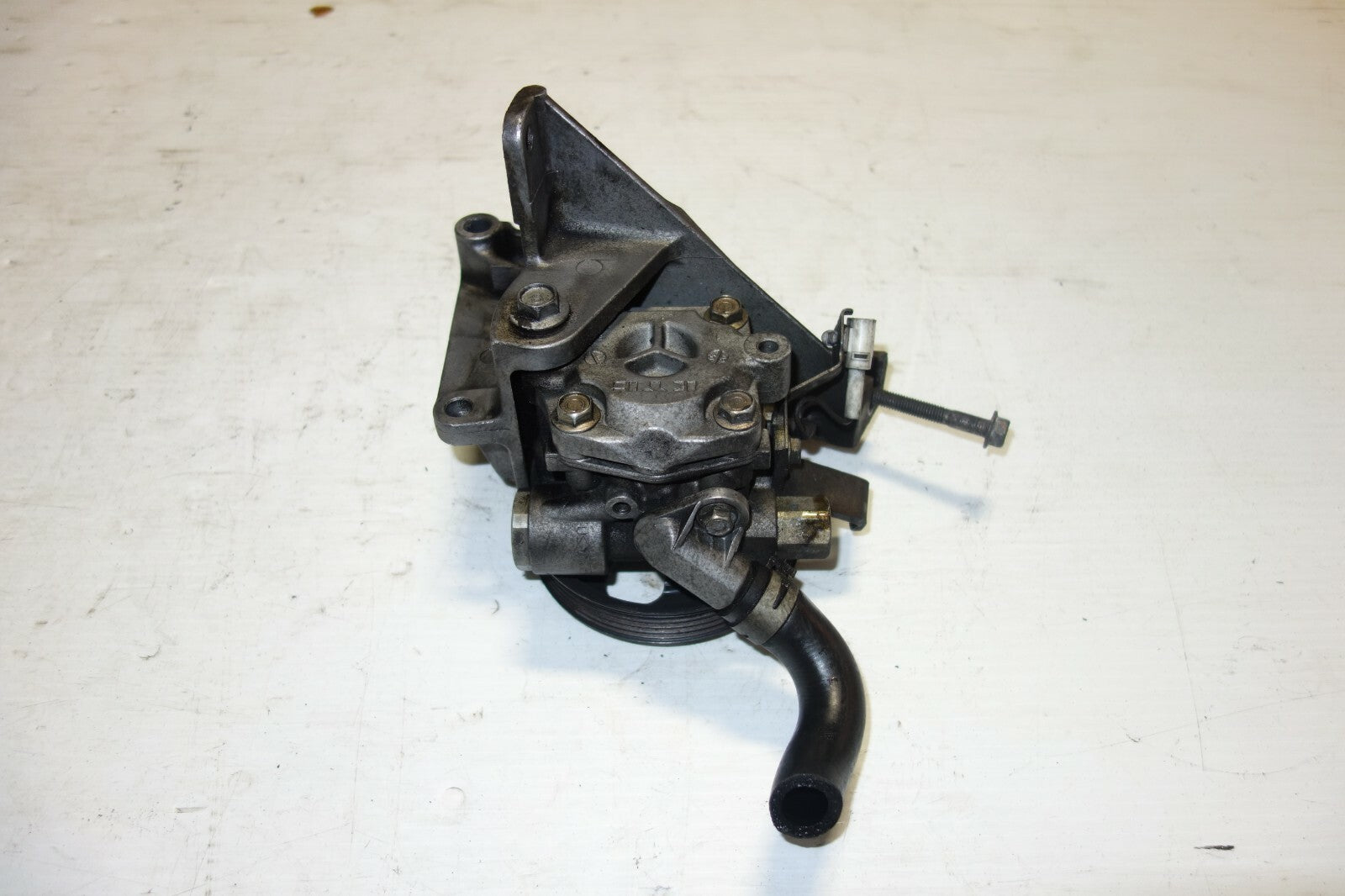 JDM Subaru Impreza WRX & STi OEM GENUINE Power Steering Pump EJ207 V7 Low Miles