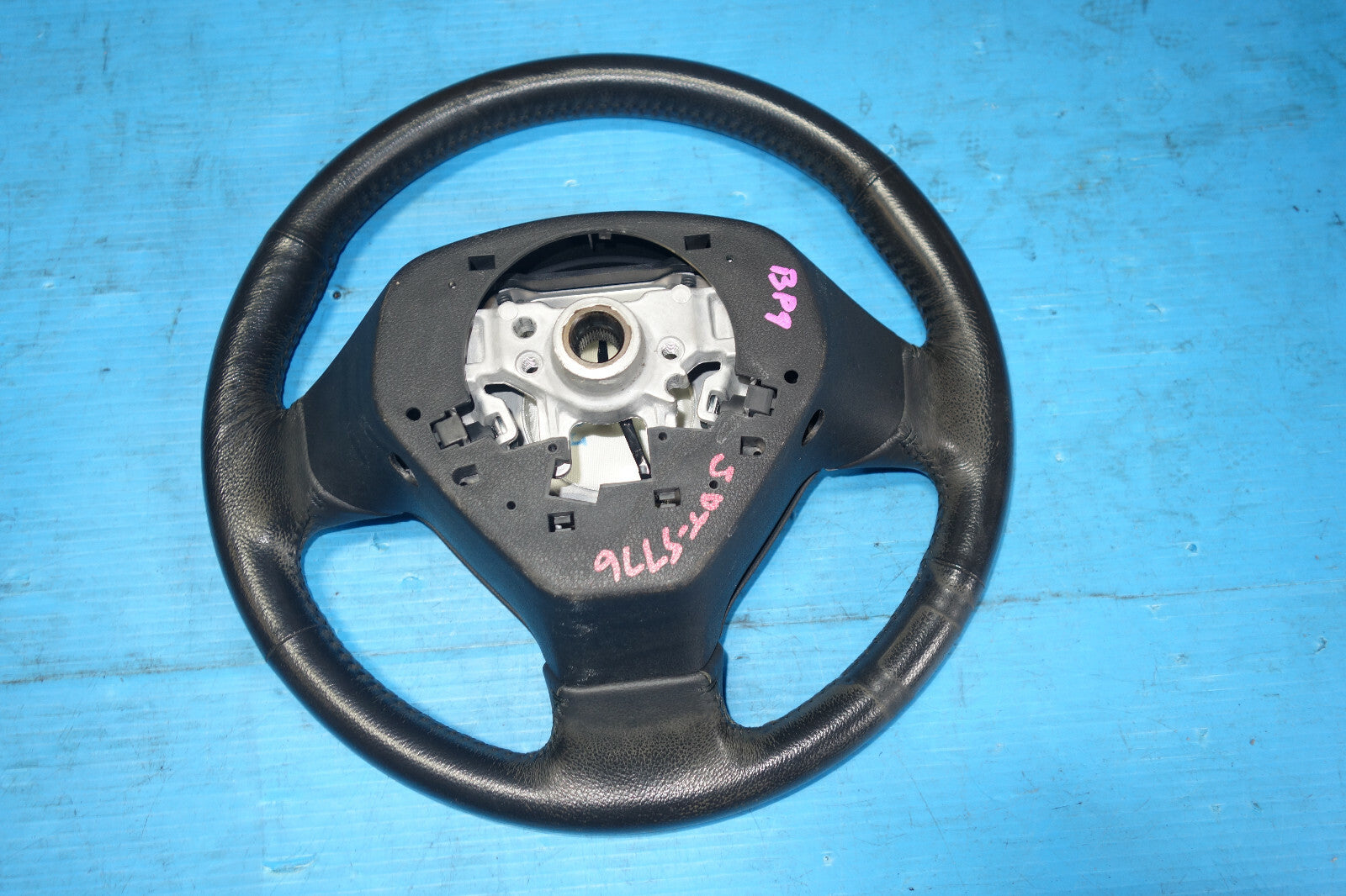 JDM Subaru Impreza Forester Legacy 3 Spoke Leather Steering Wheel & Hub #5776