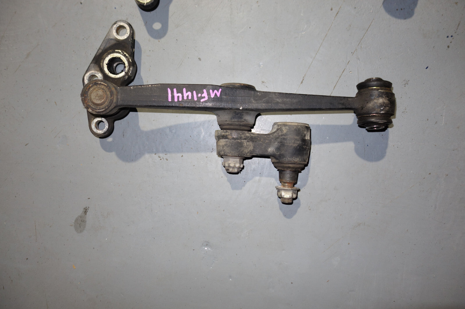 JDM Toyota Celica Front Lower Control Arms Superstrut  ZZT231 ZZT230 2000-2005