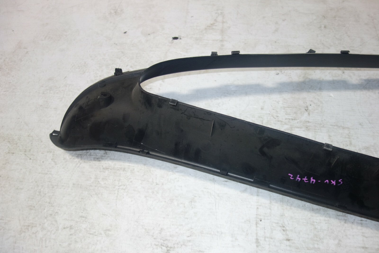 JDM Honda CRX Si Rear Quarter Panel Trim Plastic For Glass OEM LH 1988-1991
