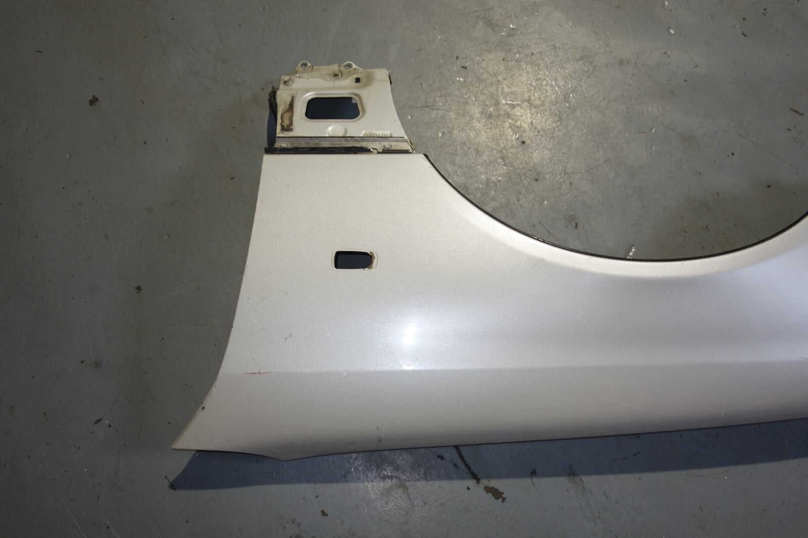 JDM Lexus LS430 Left Side Fender In White OEM 2001 2002 2003