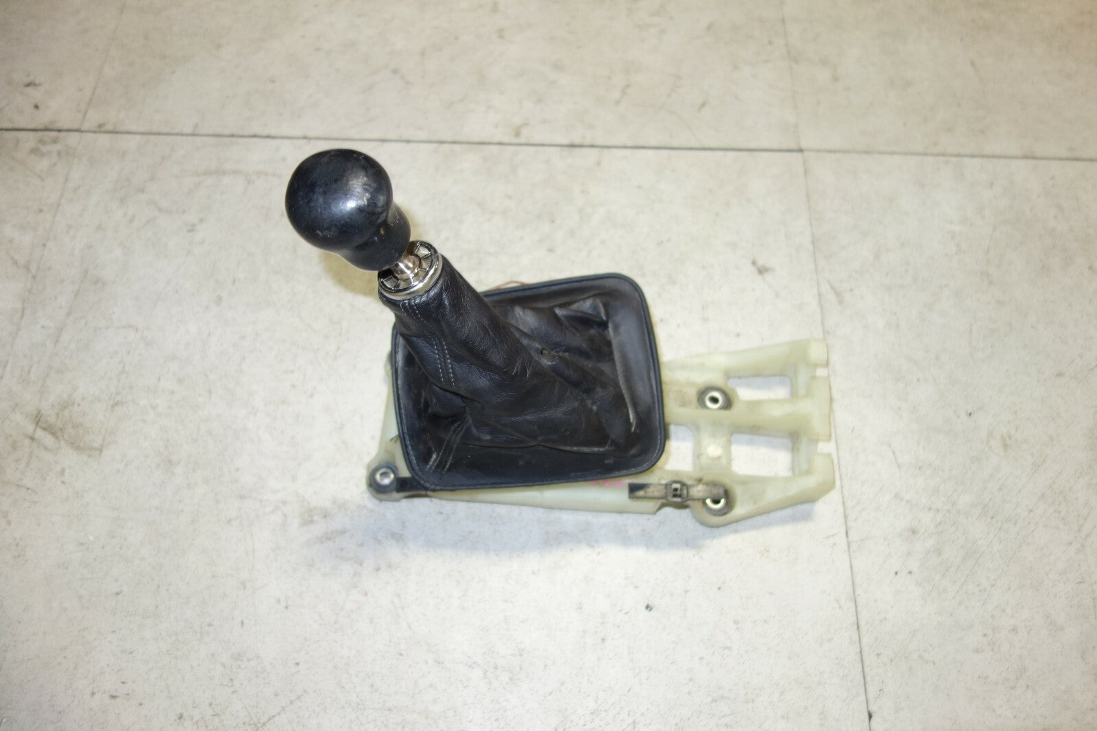 JDM Toyota Celica Shifter Box Shift Knob Boot Manual 2001-2005 2ZZ OEM Japan