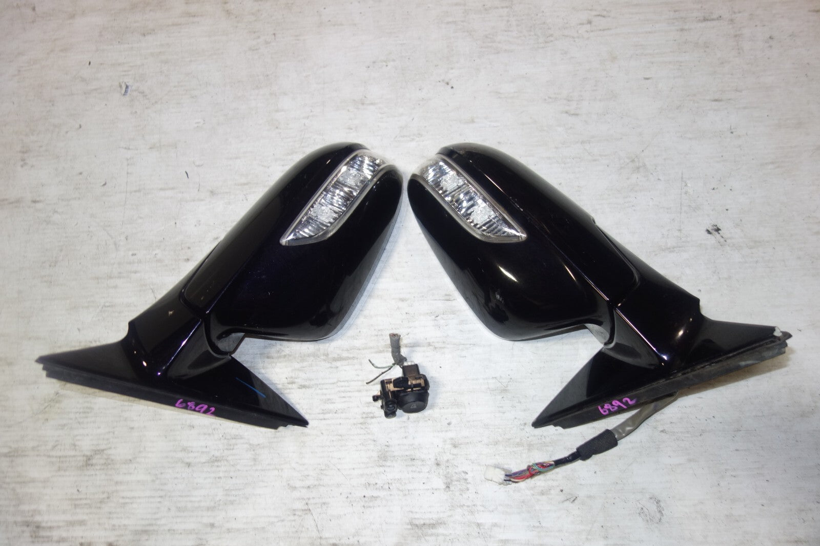 JDM Honda Accord Power Folding Door Mirror & Switch Signal Lights 2008-2012