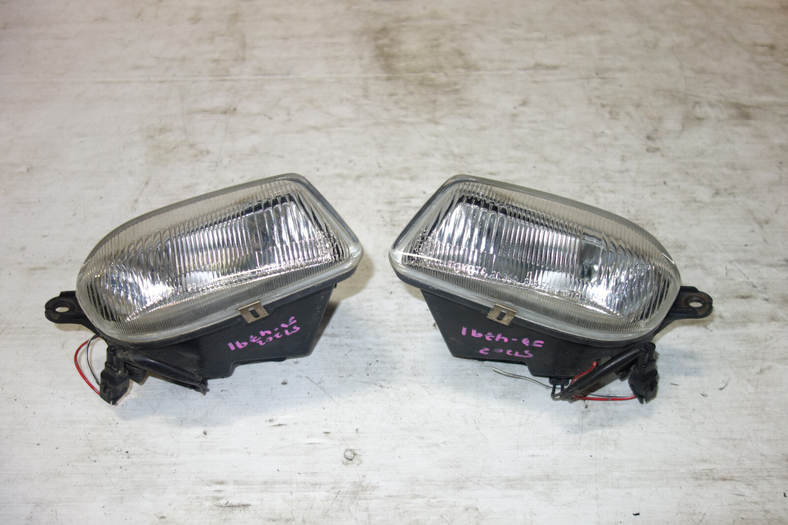 JDM Toyota Celica ST202 Front Fog Lights Fog Lamps 1994-1999 Used OEM Left Right