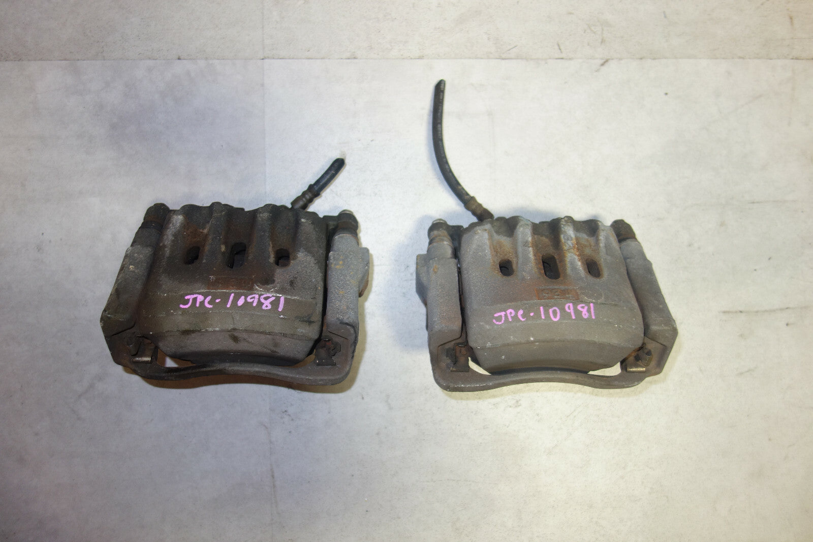 JDM Toyota Altezza Lexus IS300 Front Brake Calipers 2001-2005