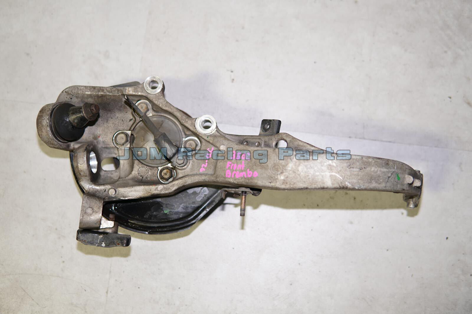 JDM Infiniti G35 / 350z Front Right Wheel Hub Bearing Spindle Brembo 2003-2009