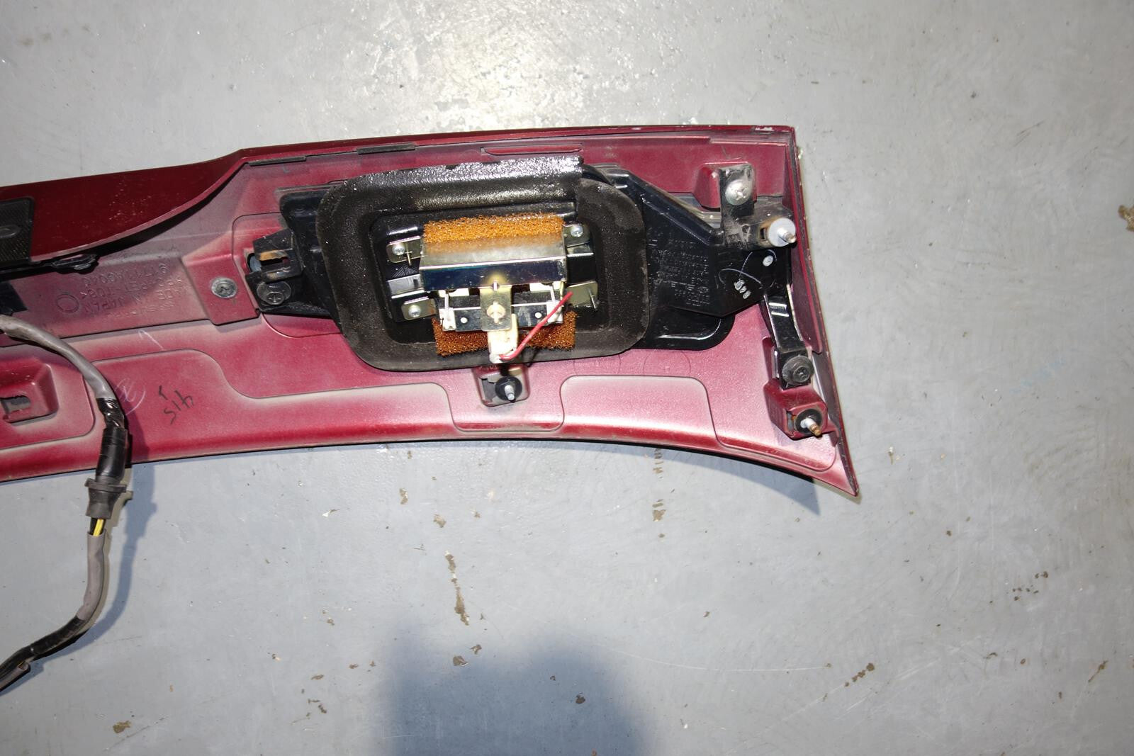 JDM Subaru Legacy Outback BP  Rear Center Garnish Tail Lights Reverse 2005-2009