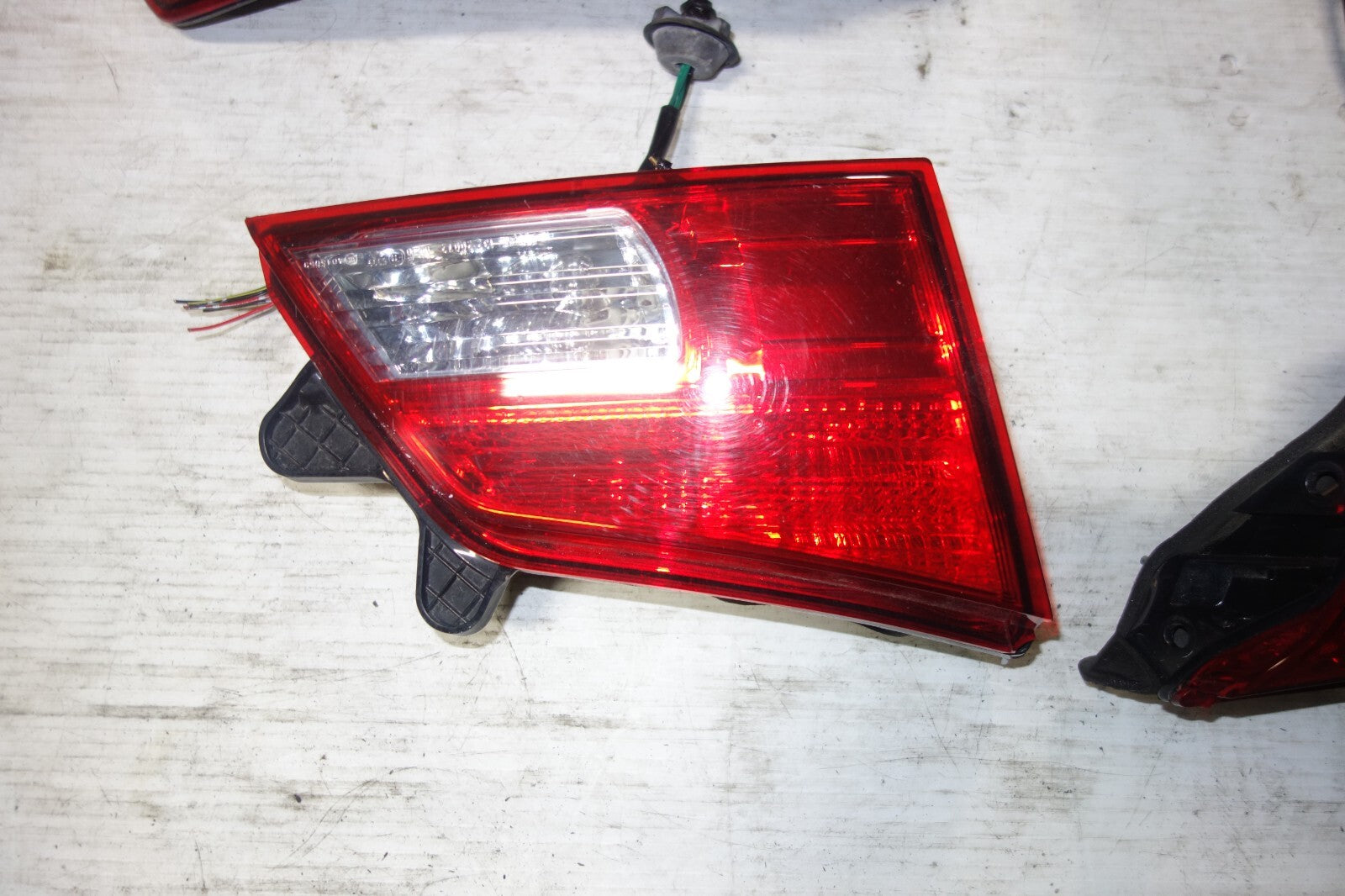 JDM Subaru Legacy BR9 Wagon Taillights Tail Lamps 2010 2011 2012 2013 2014